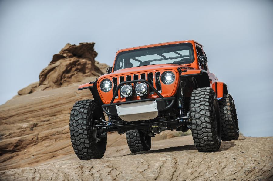  Jeep Sandstorm Concept (JL) 2018 года  (фото 16 из 50)
